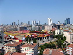 Das Ali-Sami-Yen-Stadion im Sommer 2007