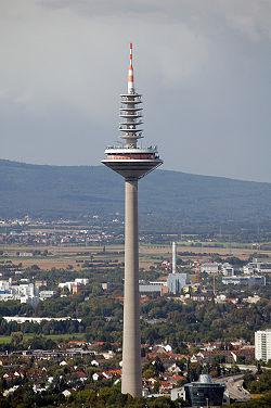 Europaturm Ginnheimer Spargel.jpg