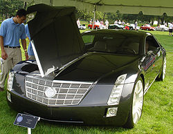 Konzeptfahrzeug Cadillac Sixteen