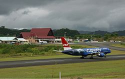 FAT Boeing 757 Palau Airport Spijkers.jpg