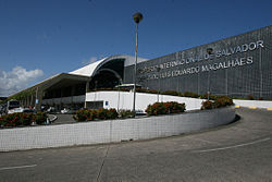 Fachada Aeroporto de Salvador2.jpg