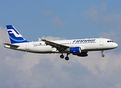 Ein Airbus A320-200 der Finnair in älterer Lackierung