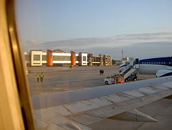 Flughafen Kaliningrad 2009.jpg
