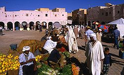 Ghardaia - Marktplatz auf dem Altstadthügel (1986)