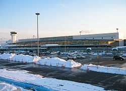 Hakodate-Airport-01.jpg