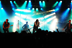 Auftritt der Band Hinder im Juni 2009