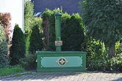 Hundstadt, Brunnen Naunstädter Weg