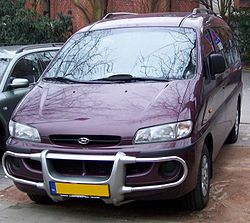 Hyundai H1 Bus v purple.jpg