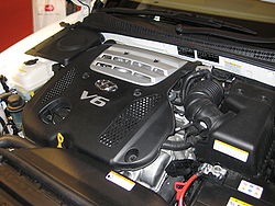 Hyundai V6 LPG Engine.JPG