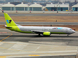 Eine Boeing 737-800 der Jin Air