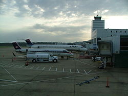Jackson-Evers International Airport in July 2005.jpg