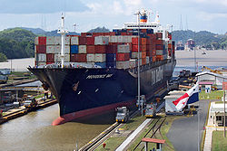 Kanal Panama.jpg