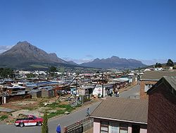 Blick auf einen Teil des Townships von Kayamandi