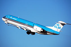 Eine Fokker 100 der KLM Cityhopper