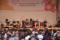 Die Red Hot Chilli Pipers während der Eröffnung des Kultursommers Rheinland-Pfalz auf der Festung Ehrenbreitstein in Koblenz 2011