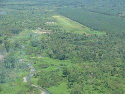 Kokoda airstrip 2008.jpg