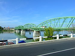 Elisabethbrücke nach Ungarn