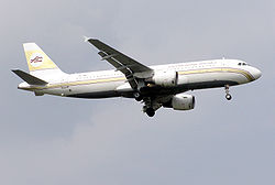 Ein Airbus A320-200 der der Libyan Airlines