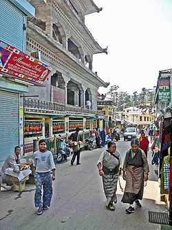 Straßenszene in Upper Dharamsala