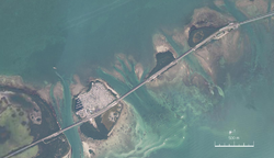 Satellitenbild von Ohio Key, Missouri Key und Little Duck Key (von West nach Ost). Links unten Bahia Honda Key (Teil).