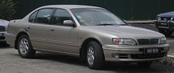 Nissan Cefiro (second generation, first facelift) (front), Serdang.jpg