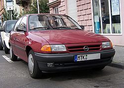 Opel Astra Fünftürer (1991–1994)