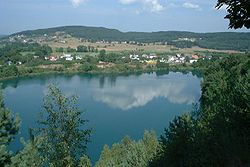 Der türkisfarbene See bei Wapnica