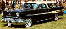 Pontiac Star Chief Custom Safari (1957)