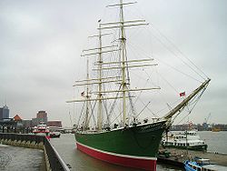 Als Museumsschiff im Hamburger Hafen