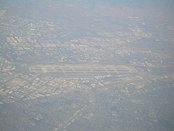 Luftaufnahme des Flughafens San José