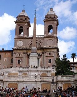 Santa Trinità dei Monti im Jahr 2003