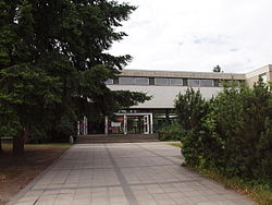 Eingangsbereich des Schulgebäudes in Berlin-Mariendorf