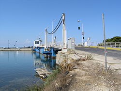 schwimmende Brücke von Lefkada zum Festland