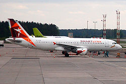 Ein Airbus A320-200 der SmartLynx