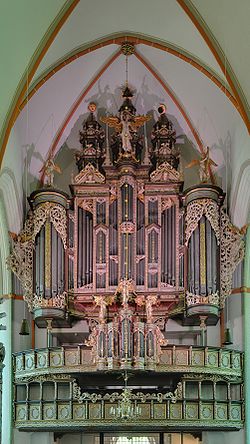St. Johannis Lüneburg - Orgel.jpg