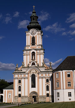 Stiftskirche Wilhering Fassade