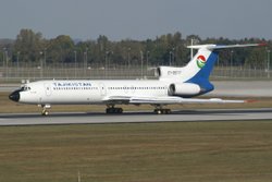 Tajik Air Tupolew Tu-154