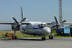 Antonow An-24 der Tomsk Avia