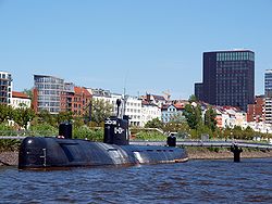 U-434 Hamburg.JPG