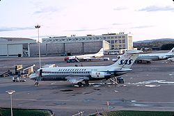Un avion DC-9-21 de la compagnie aérienne scandinave SAS.jpg