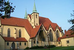 Kirche des ehemaligen Klosters Rulle, 1927 im Heimatschutzstil erweitert