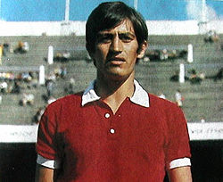 Héctor Yazalde im Trikot von Independiente