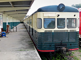 Bahnsteig 1 im Bahnhof Tanjung Aru