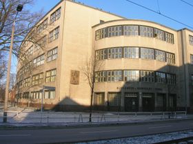 Berlin AvH-Oberschule.JPG