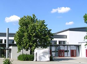 Donau Gymnasium Kelheim Niederbayern.JPG