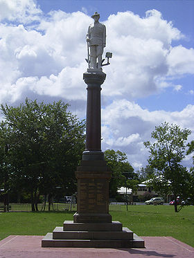 Goondiwindi - War Memorial Park Monument.jpg