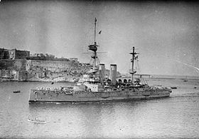 HMS London beim Einlaufen in Valetta, Malta, 1915