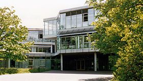 Josef-Effner-Gymnasium-1997.jpg
