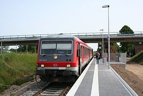 Der Haltepunkt Lübeck-Flughafen wenige Tage nach der Eröffnung