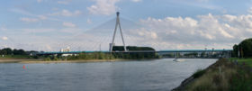 Raiffeisenbrücke überden Rhein in Neuwied